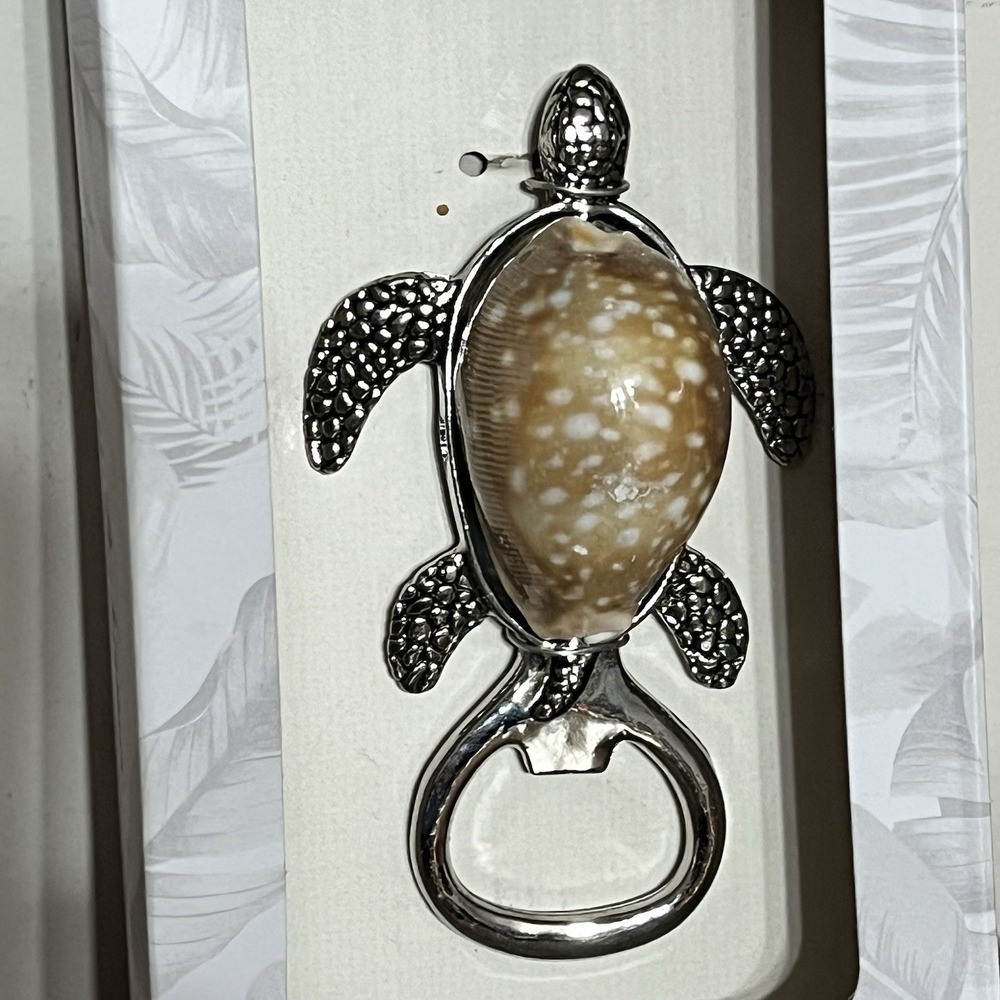 Tommy Bahama ~ Coastal Bottle Opener ~ Sea‎ Turtle And Sea Shell - Picture 2 of 3